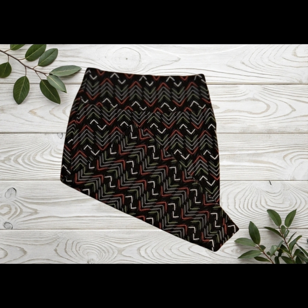 LuLaRoe Pencil Skirt - Black, Red, Green & White